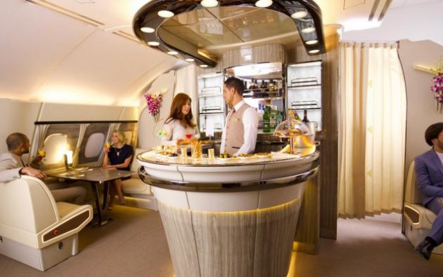 Nieuwe onboard lounge debuteert in A380 van Emirates